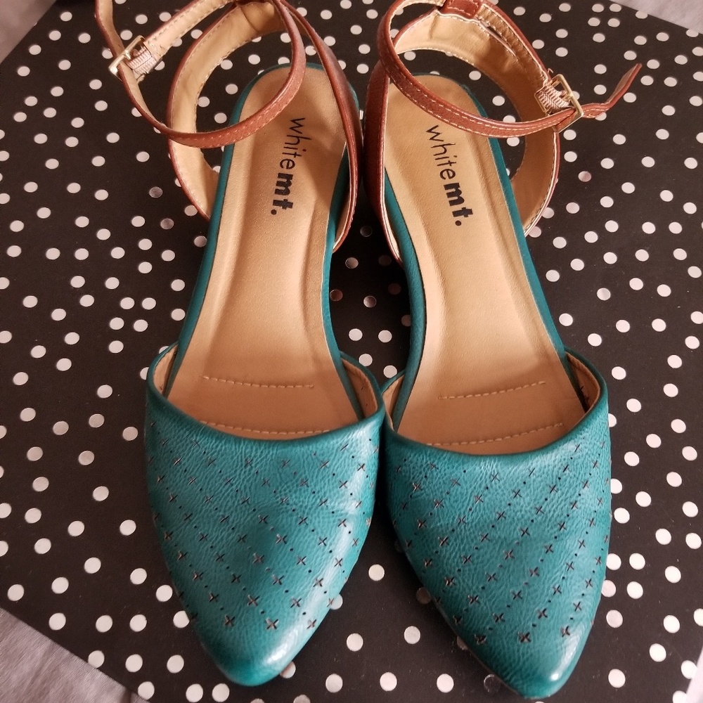 Pointed Wedge heel - Picture 3 of 4